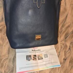 Rare Medium Blue Dooney & Bourke shoulder tote leather pull through closure